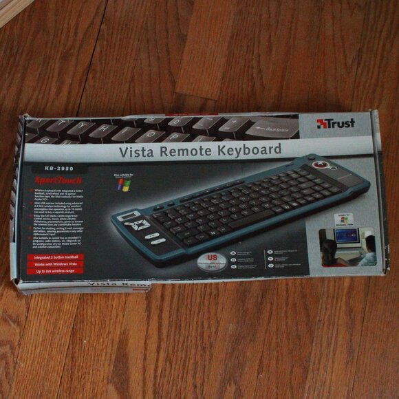 Trust XpertTouch Vista Remote Keyboard - Picture 1 of 10
